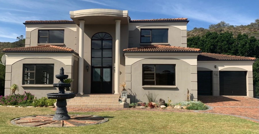 4 Bedroom Property for Sale in Cola Beach Western Cape